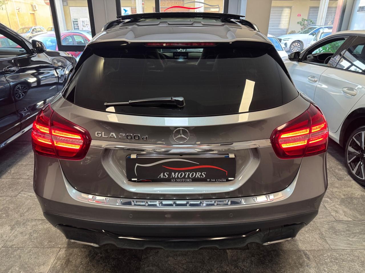 Mercedes-benz GLA 200 d Automatic Sport Tetto apribile