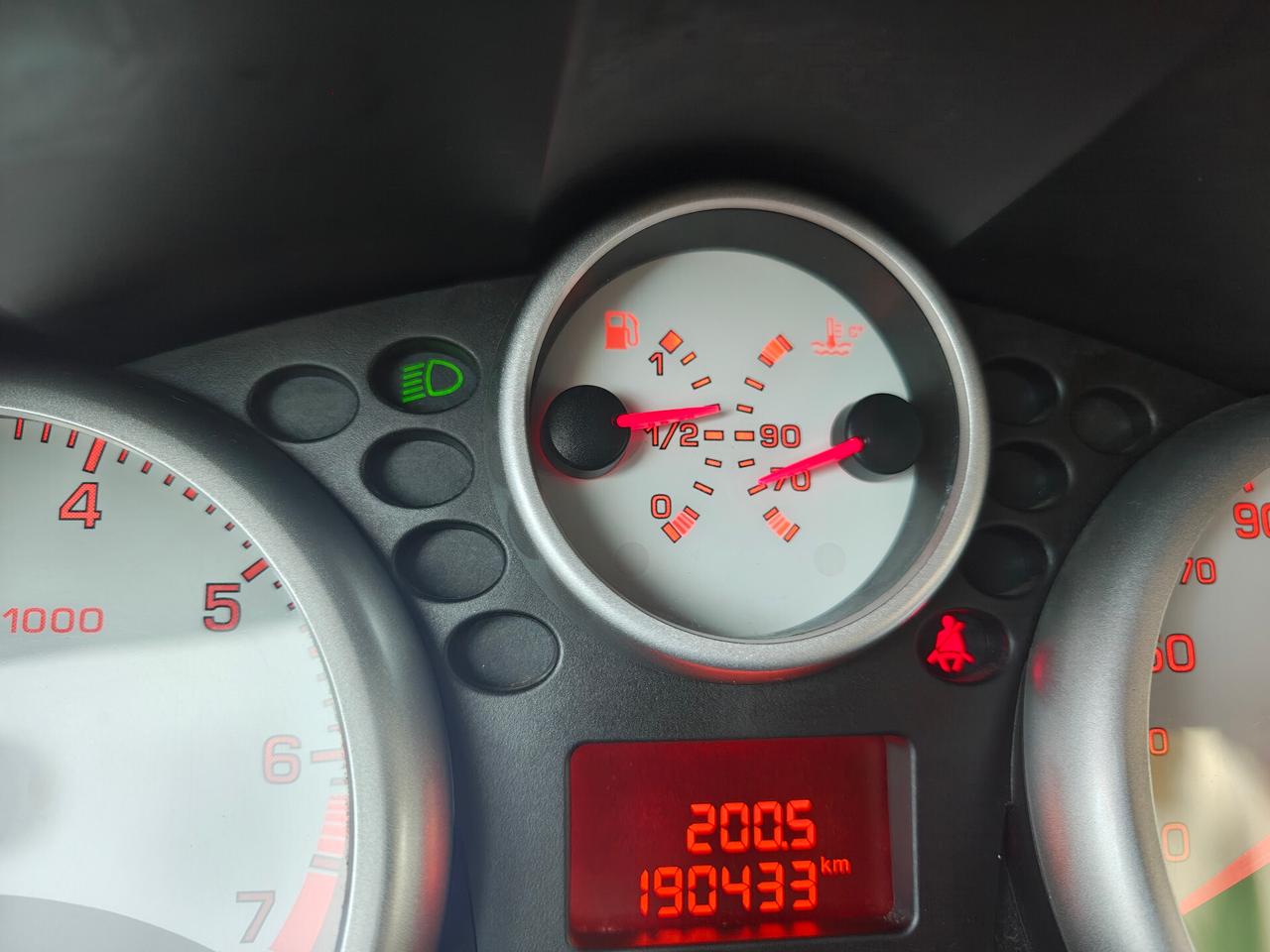 Peugeot 207 1.4 8V 75CV 5p. Energie Sport ECO GPL