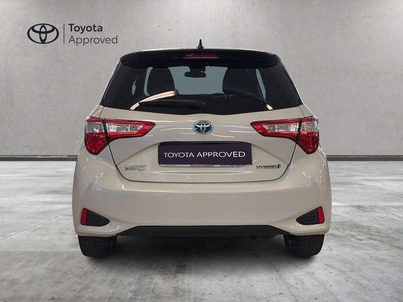 Toyota Yaris 1.5 Hybrid Trend White Edition