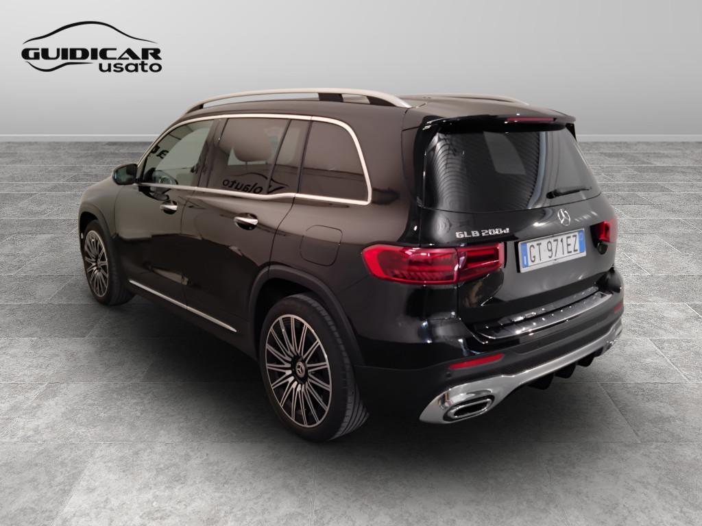 Mercedes-Benz GLB - X247 2023 - GLB 200 d AMG Line Premium auto
