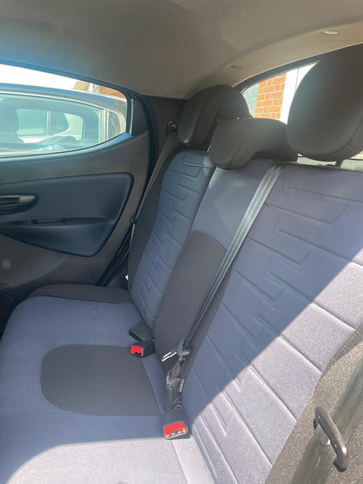 Lancia Ypsilon 1.0 FireFly 5 porte S&S Hybrid Gold Plus