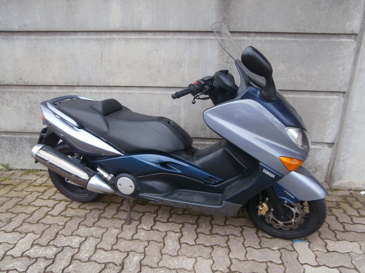Yamaha T Max T-Max 500 (2004 - 07) passaggio incluso.