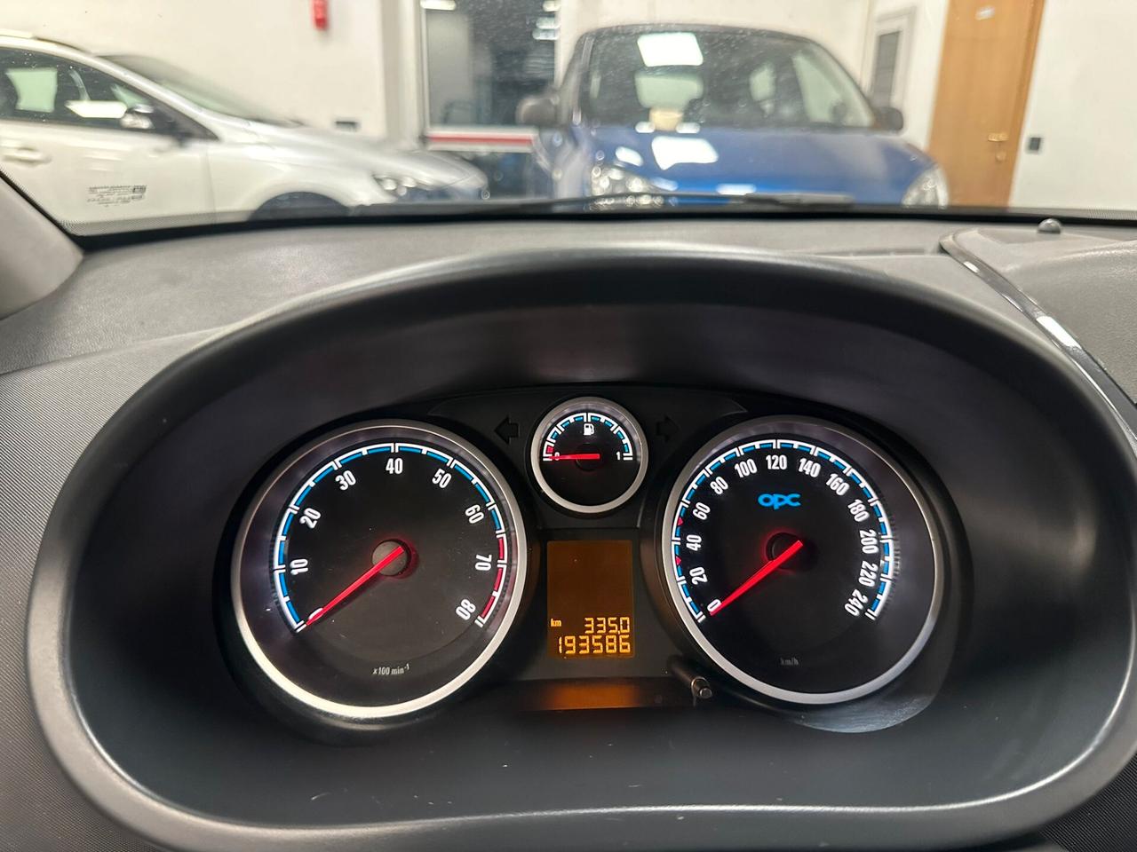 Opel Corsa 1.6 T 192CV 3 porte OPC