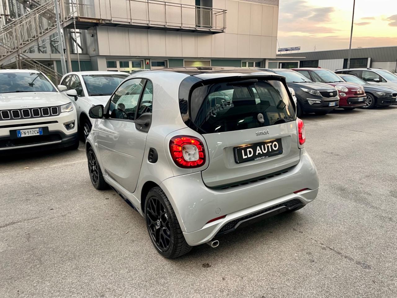 Smart ForTwo 70 1.0 twinamic BRABUS Style