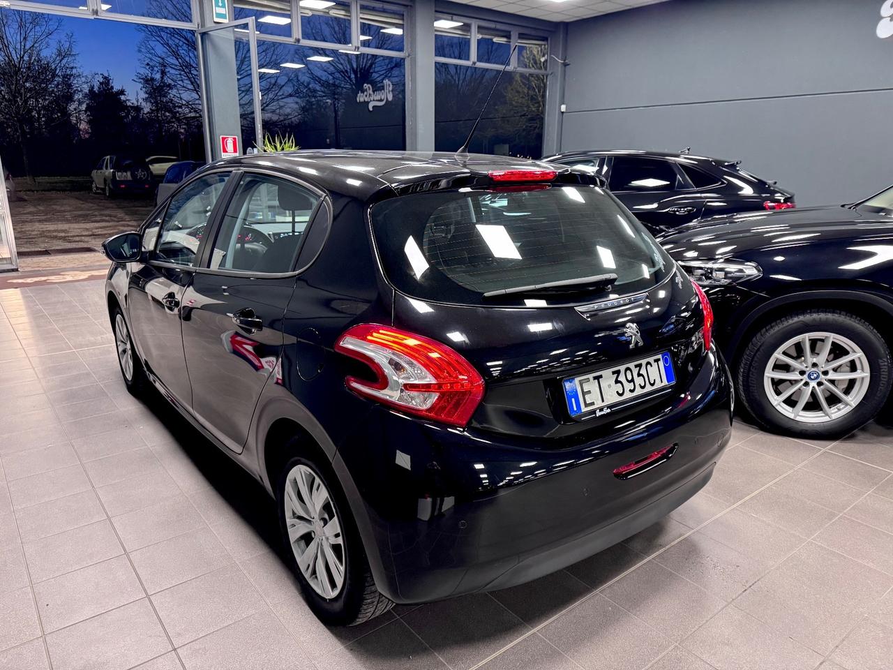 Peugeot 208 1.2 VTi 82 CV 5 porte Active