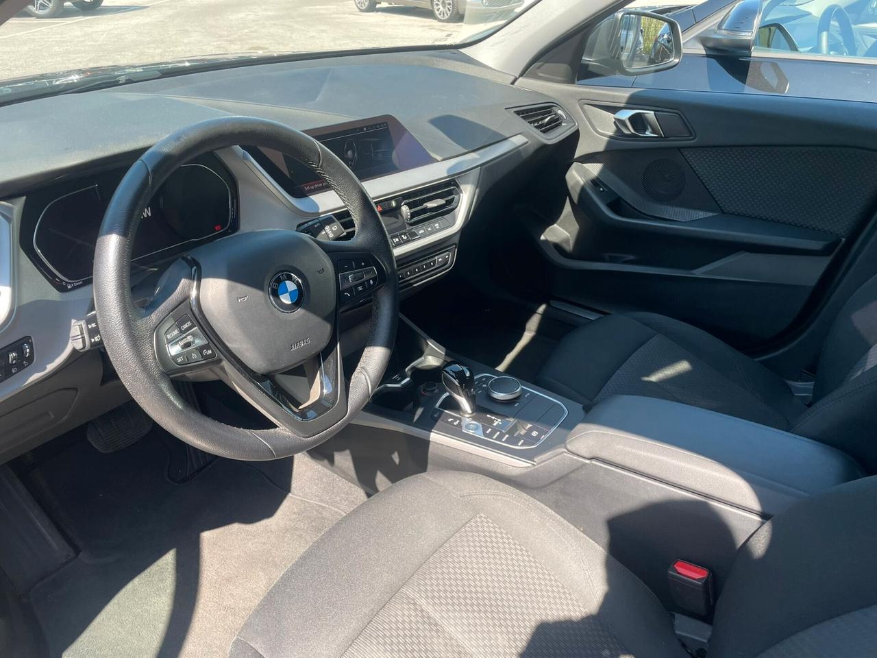 BMW 116d SPORT AUT 116cv SUPER PROMO