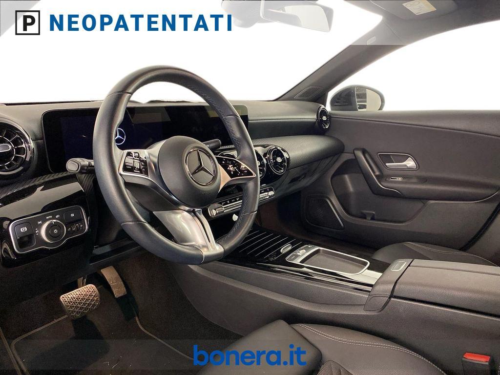 Mercedes Classe A 180 180 D Executive 8G-DCT