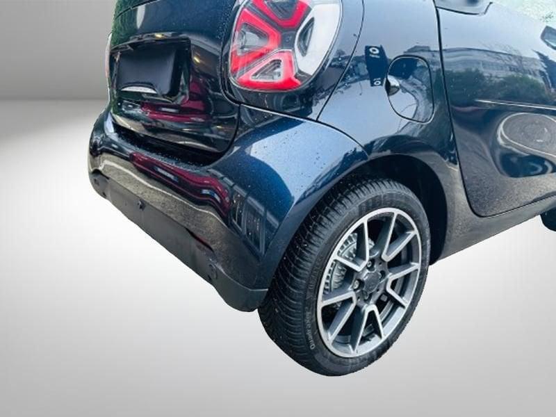 smart fortwo fortwo EQ Parisblue (22kW)