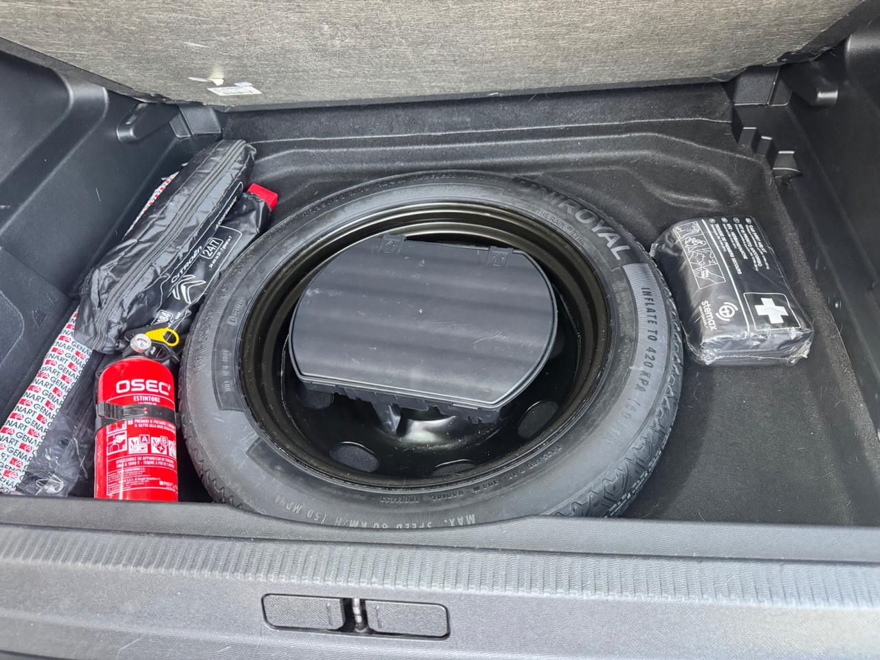 Citroen C5 Aircross BlueHDi 130 EAT8 Feel Navi Retro castelletto 8