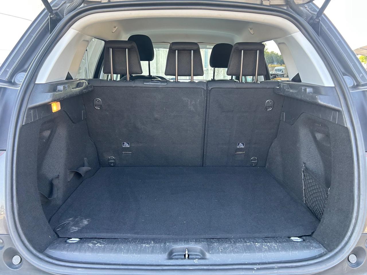 Peugeot 2008 BlueHDi