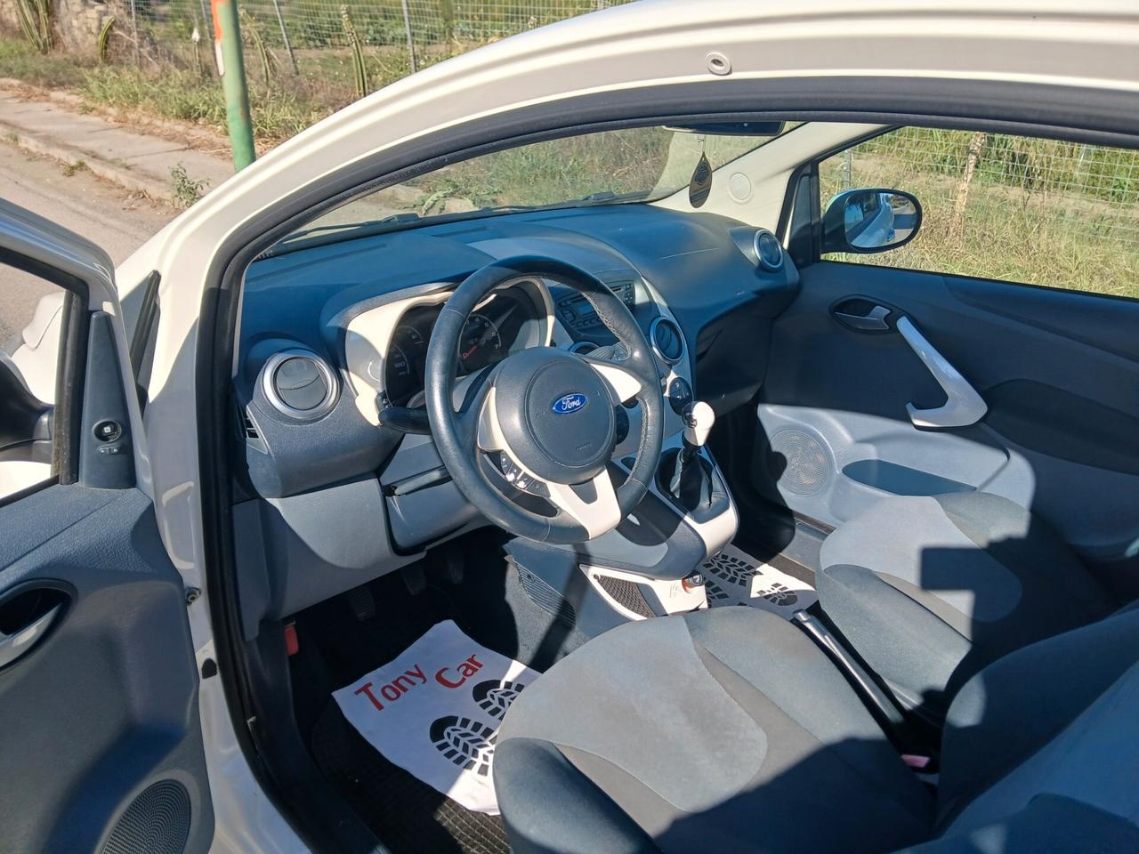 Ford Ka 1.3 TDCi 75CV Titanium solo 105 Mila km