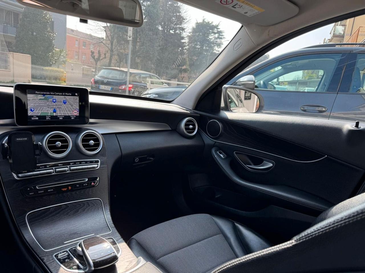 MERCEDES C 220 D S.W. AUTO SPORT