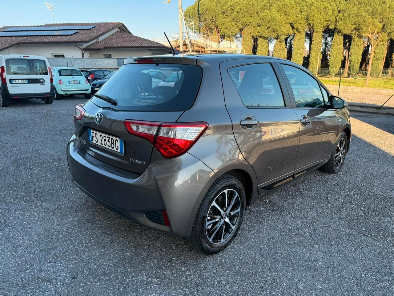 Toyota Yaris 1.5 Hybrid 5 porte Active