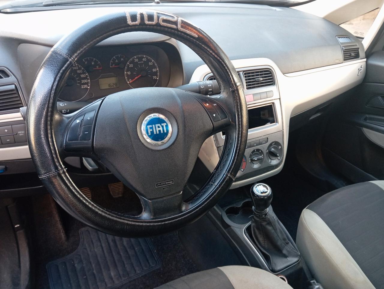 Fiat Grande Punto 1.4 Dynamic GPL offerta del mese