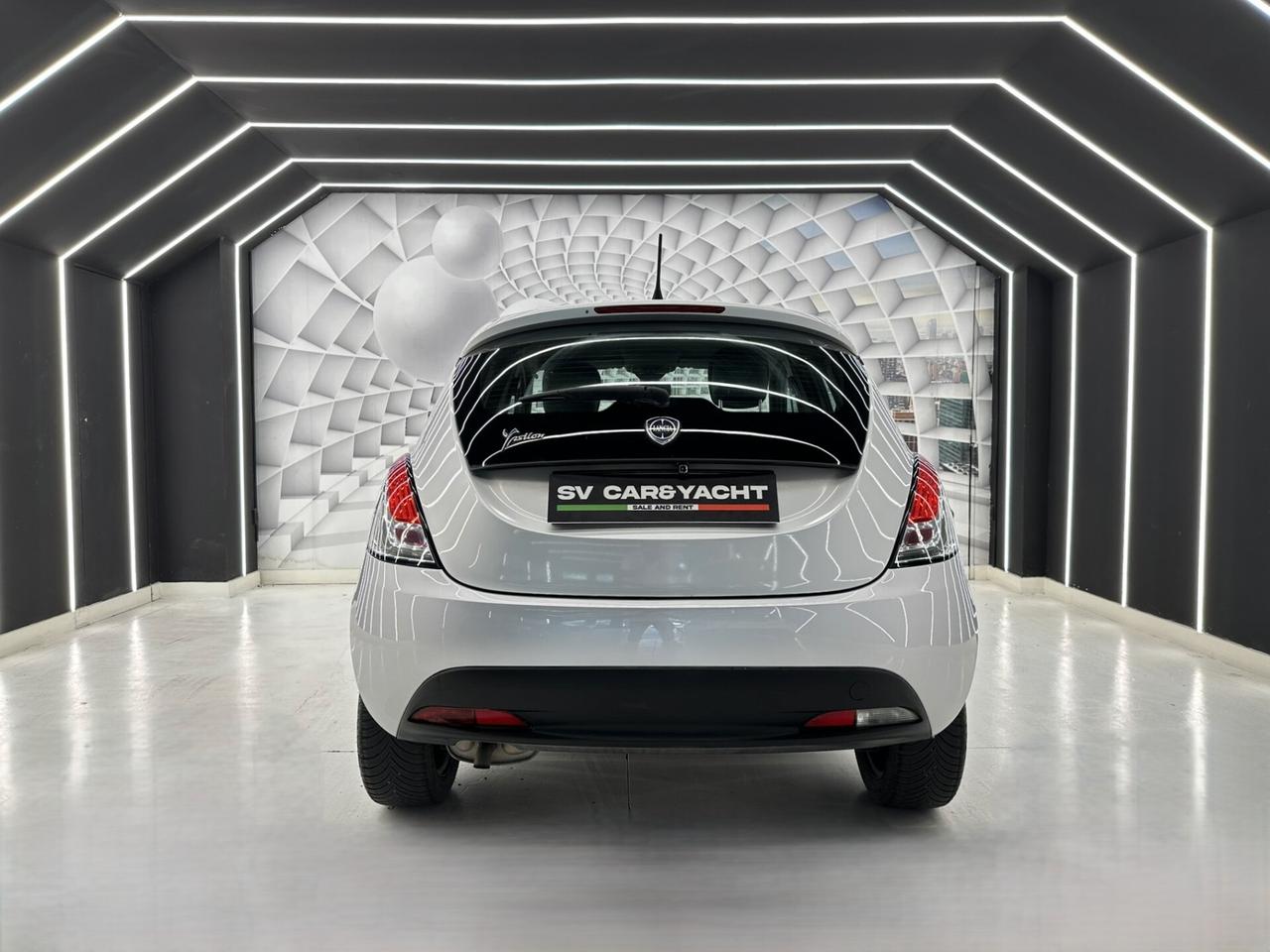 Lancia Ypsilon 1.2 69cv KM CERTIFICATI-NEOPATENTANTI-PERMUTE