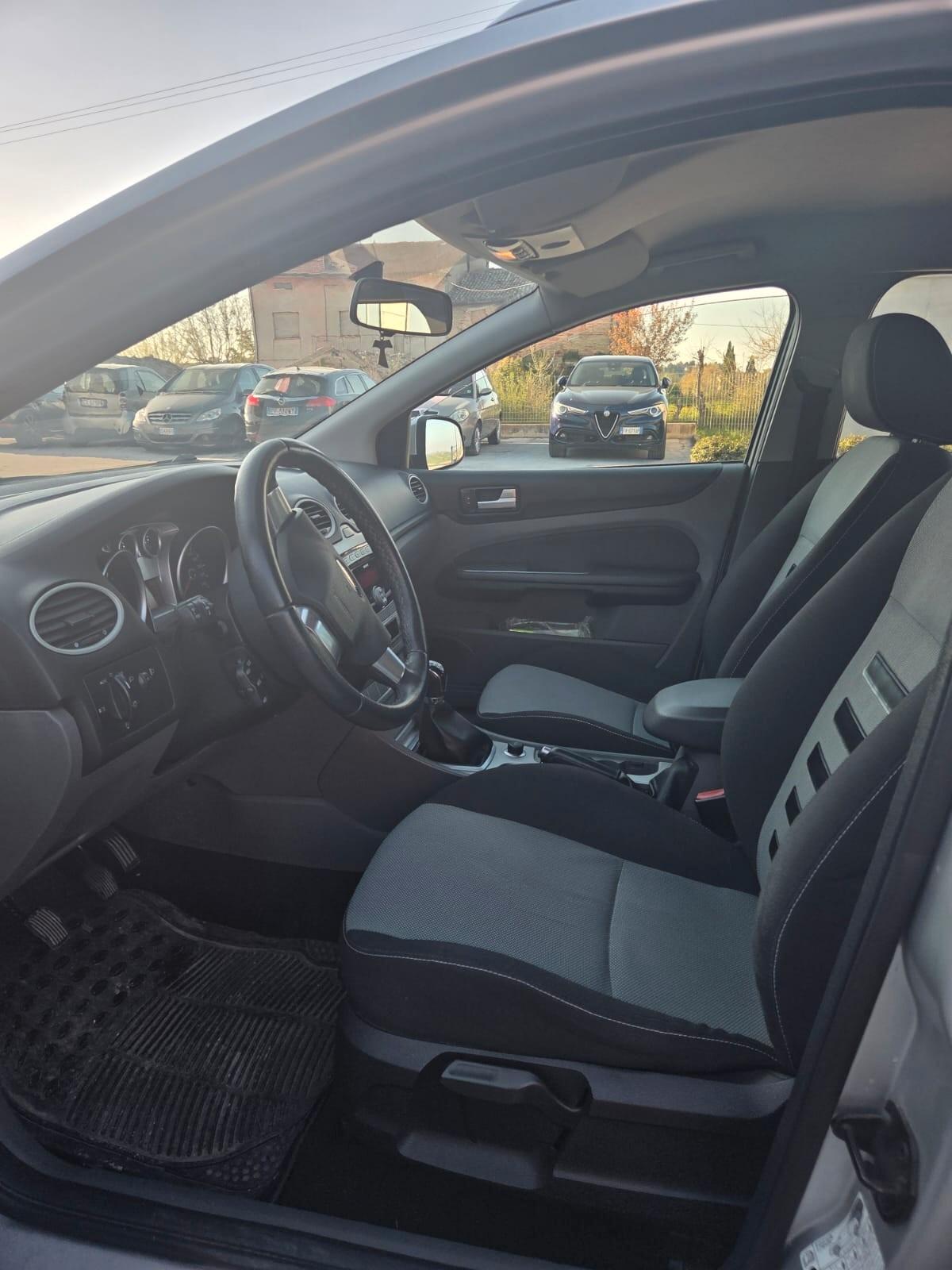 Ford Focus 1.6 TDCi (90CV) 5p. Tit.