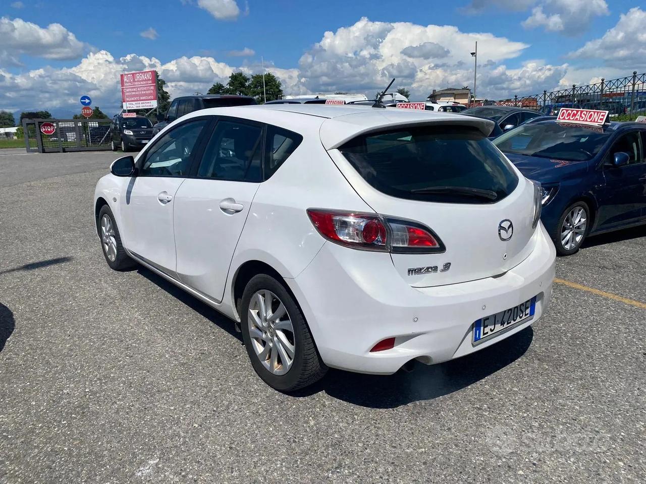 mazda mazda3 2011