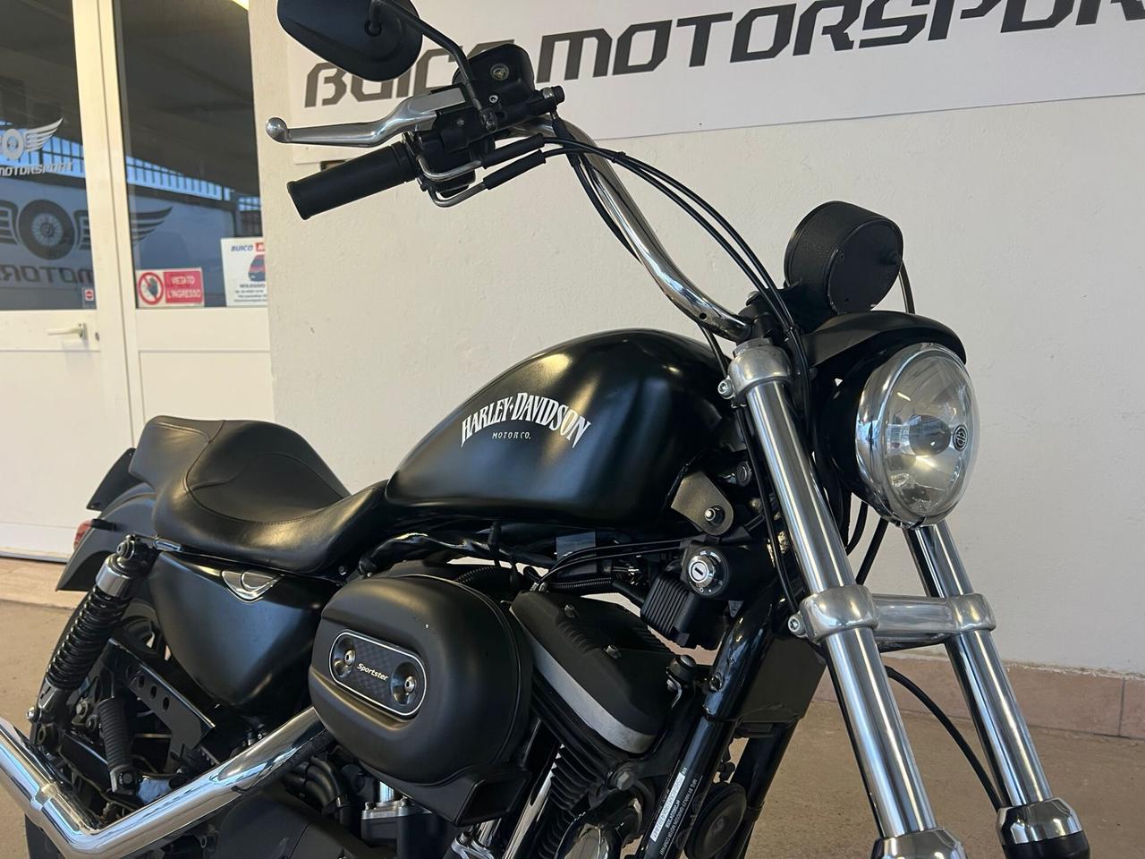 Harley Davidson 883 Sportster