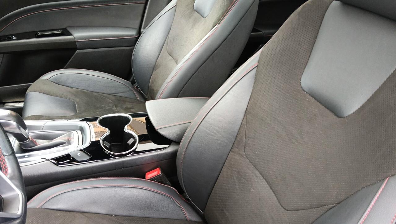 FORD MONDEO 2.0 MTJ-AUTO-RETROC-TETTO