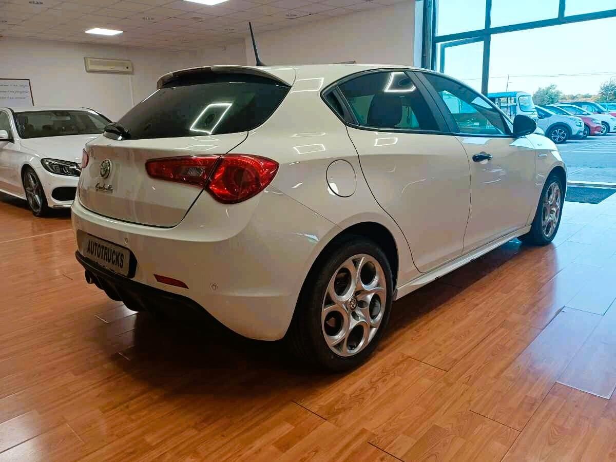 Alfa Romeo Giulietta 1.6 JTDm 120 CV