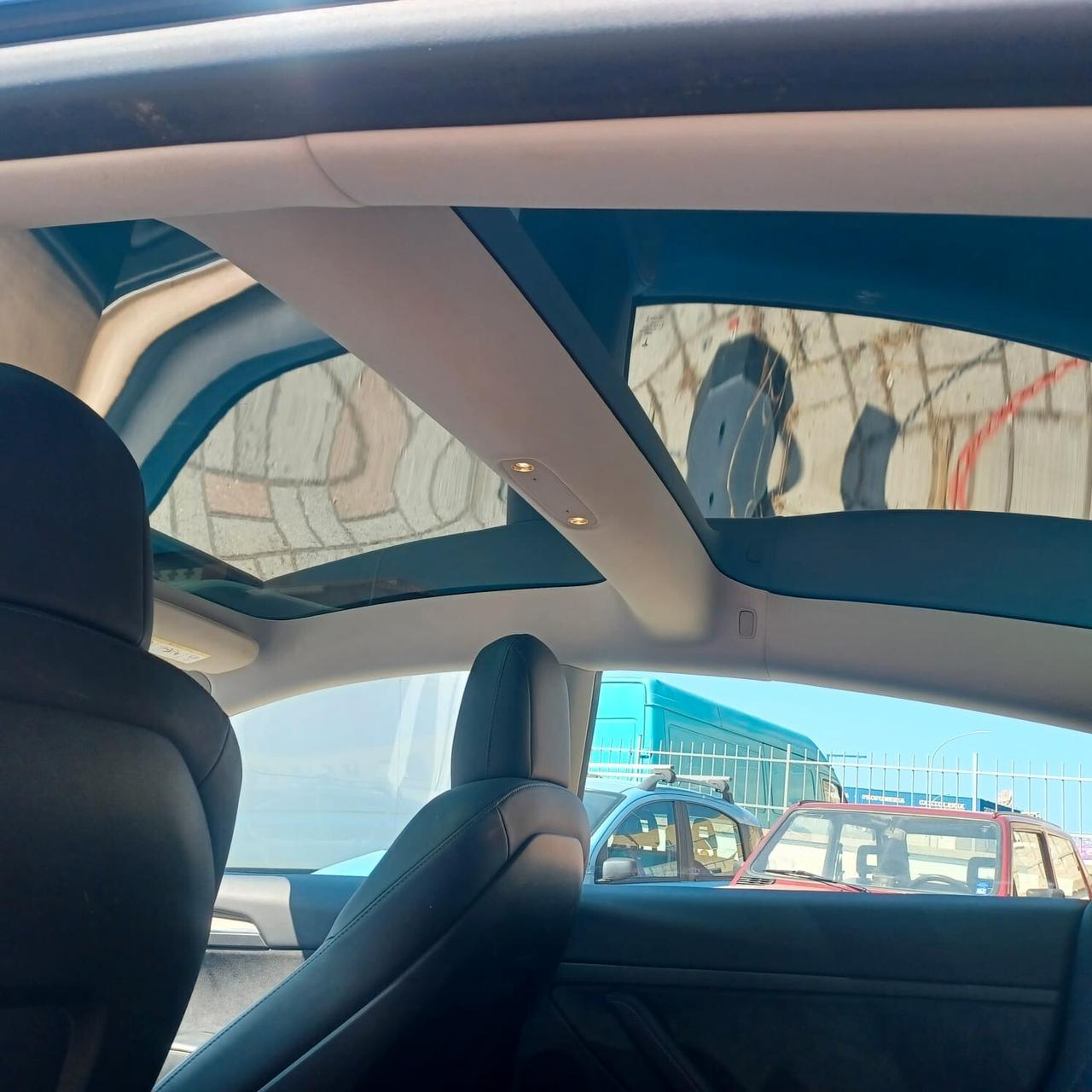 58078KM TESLA GANCIO DI TRAINO AUTONOMIA 408KM