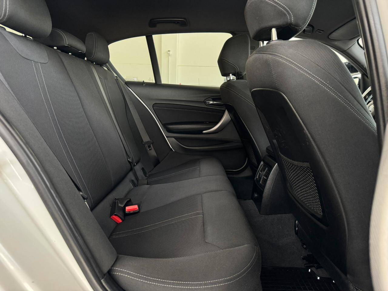 Bmw 118 118d 5p. Msport