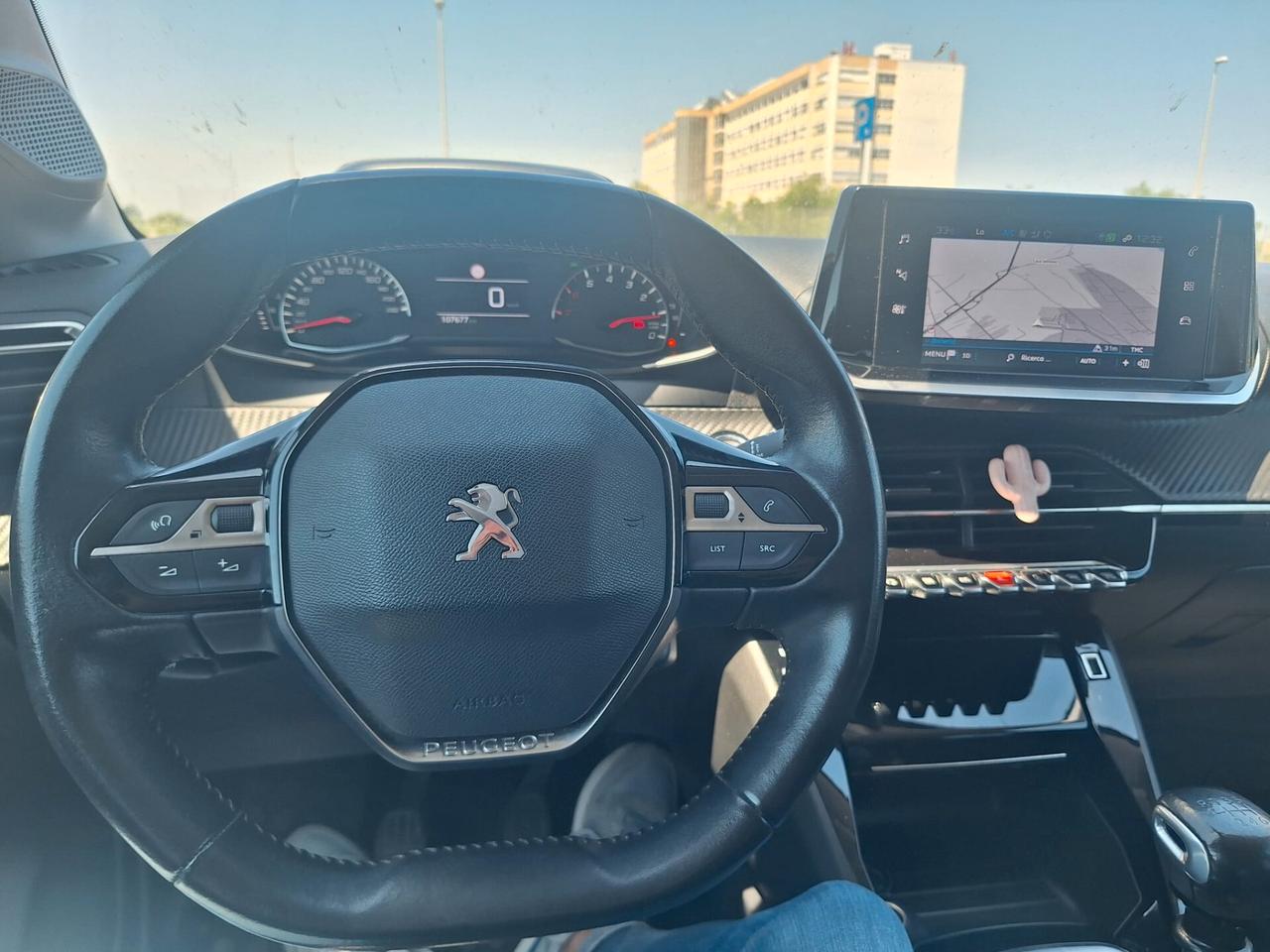 Peugeot 208 BlueHDi 100 5P. Allure Navi Pack 2020