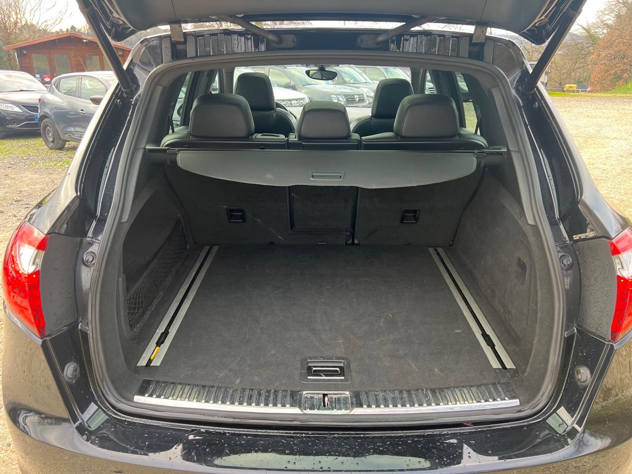 Porsche Cayenne 3.0 Diesel FULL OPTIONAL PERMUTE RATE GARANZIA