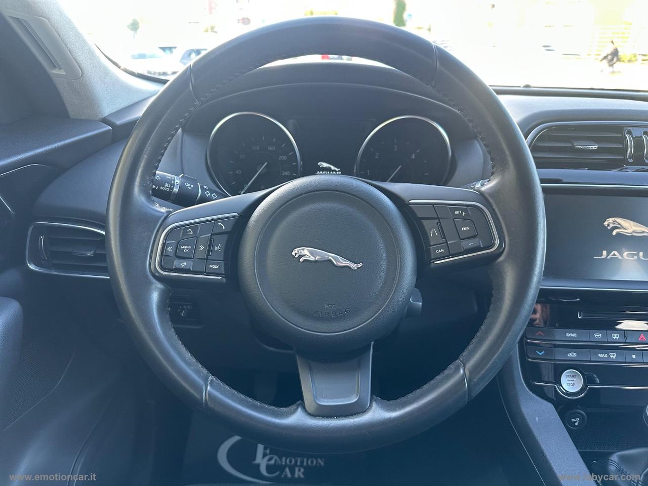 JAGUAR F-Pace 2.0 D 163 CV Pure - 2020