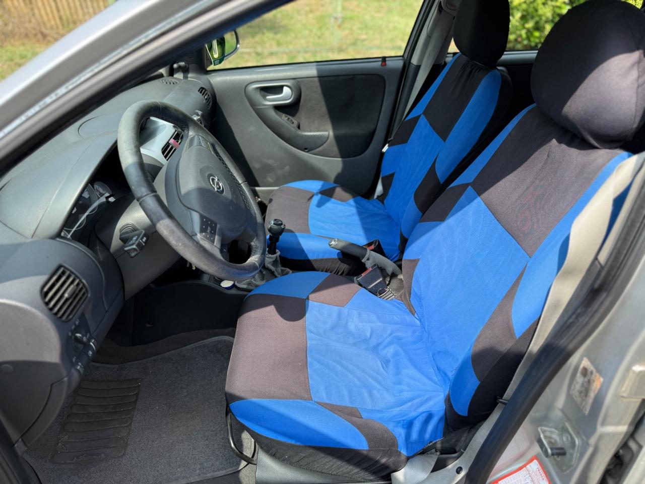 Opel Corsa 1.2 5 porte Easytronic Club