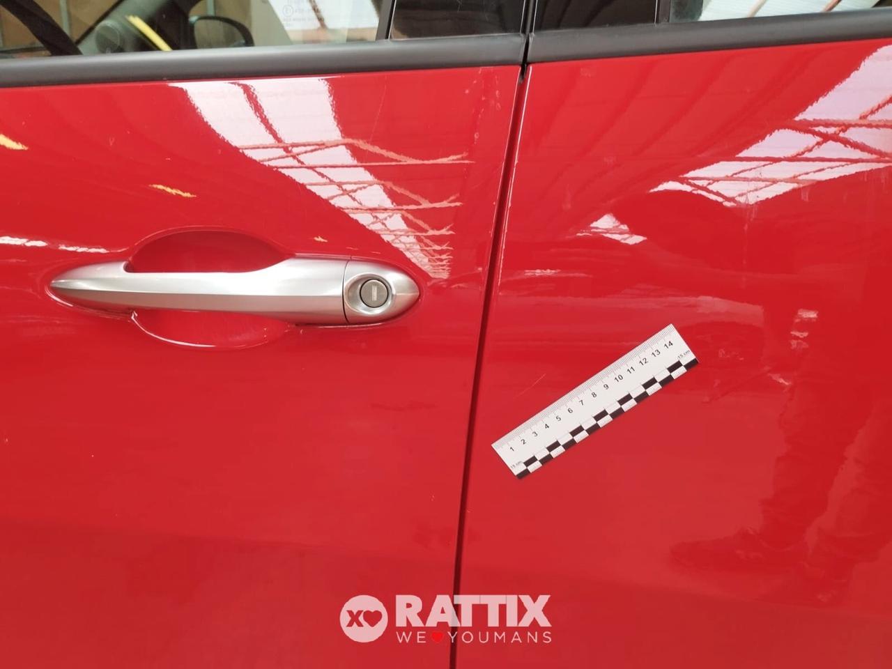Lancia Ypsilon 1.0 Firefly Hybrid 70CV Gold