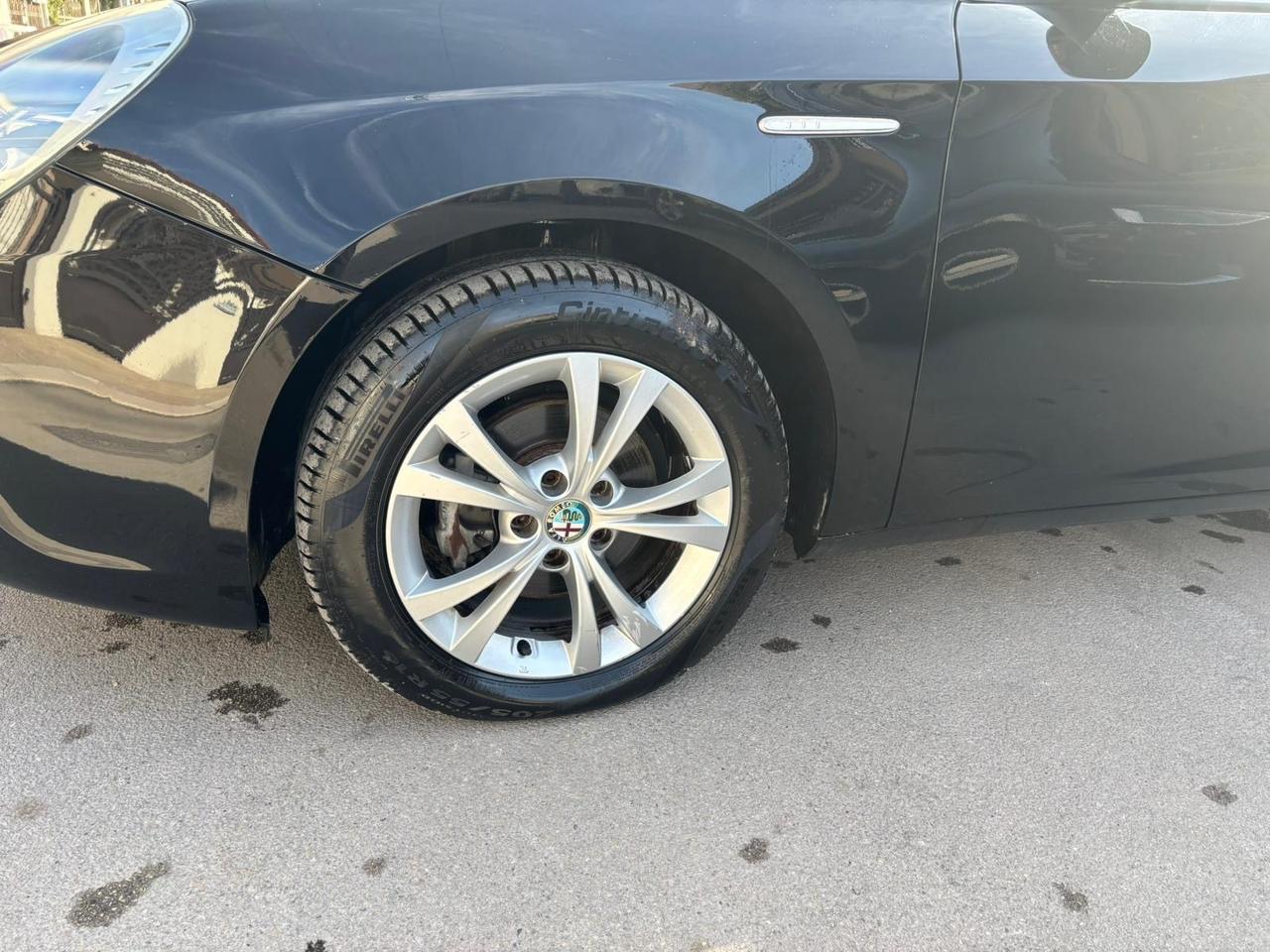 Alfa Romeo Giulietta 1.6 JTDm-2 120 CV Exclusive