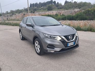 Nissan Qashqai 1.5 dCi N-Connecta