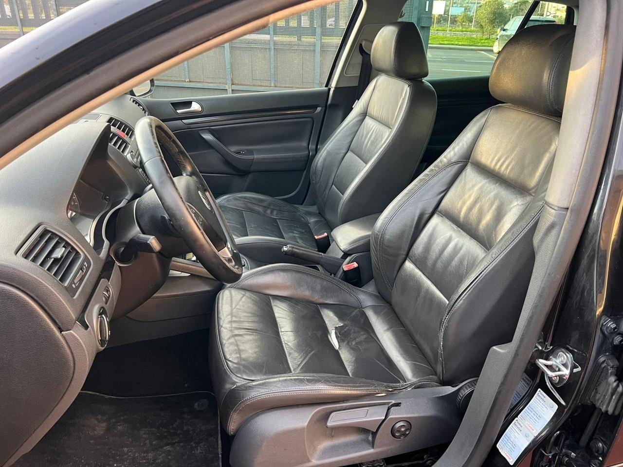 Volkswagen Golf 1.9 TDI DPF 5p. GT Sport