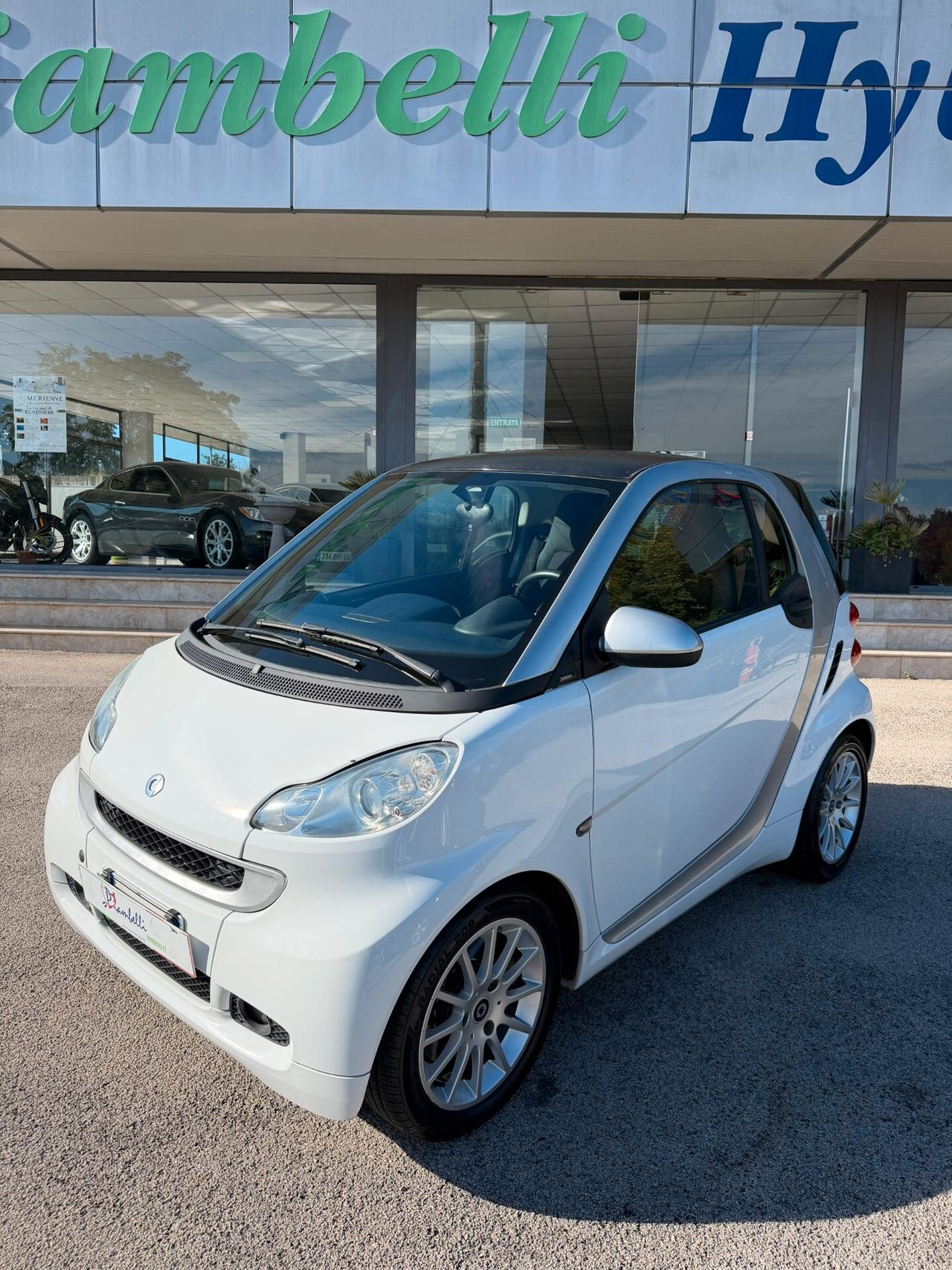 Smart ForTwo 800 40 kW coupé passion cdi