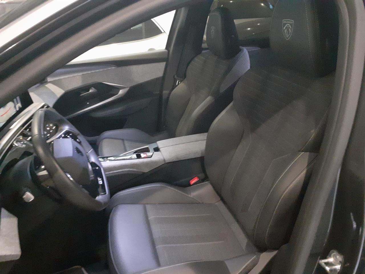 Peugeot 5008 Hybrid 145 e-DCS6 GT