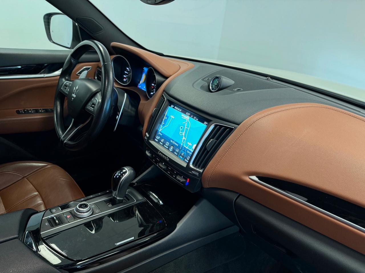 Maserati Levante V6 Diesel 275 CV AWD PERLATO TETTO PACK SPORT