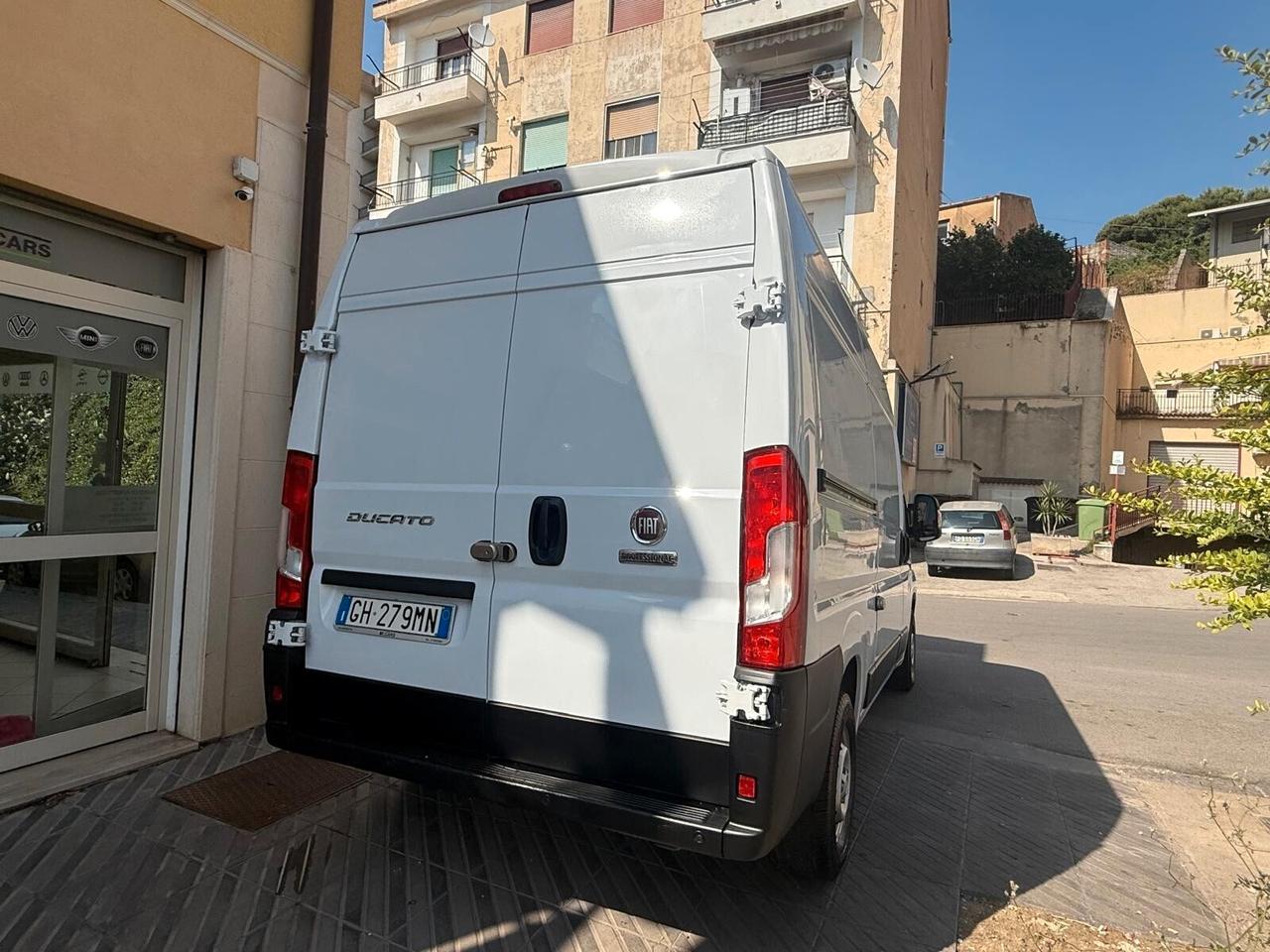 FIAT DUCATO 33 2.2 MJT 120CV