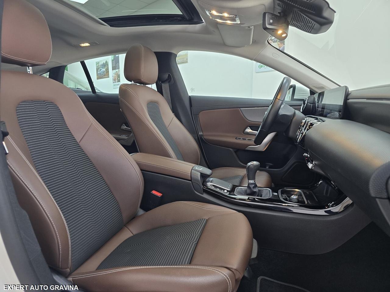 MERCEDES CLA180 SHOTING BRAKE TETTO APRIBILE