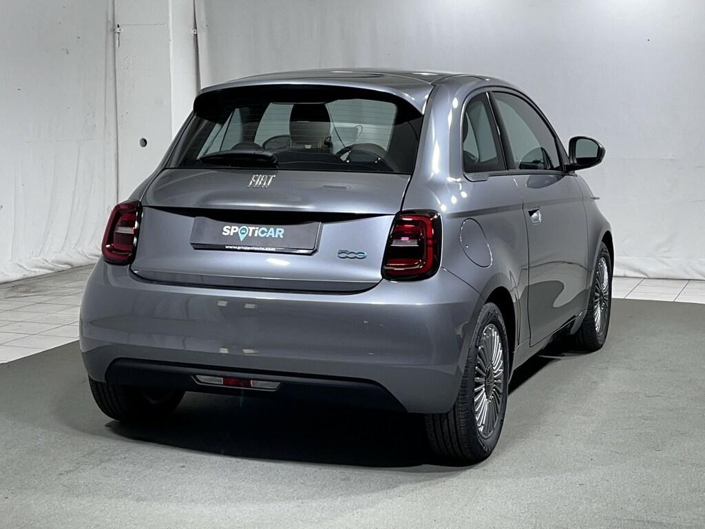 Fiat 500 e 42 kWh