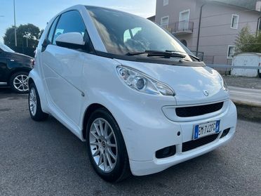 Smart ForTwo 1000 52 kW coupé passion