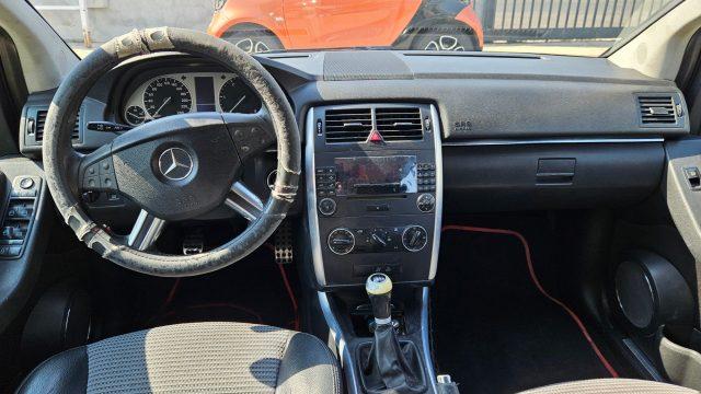MERCEDES-BENZ B 200 CDI Sport