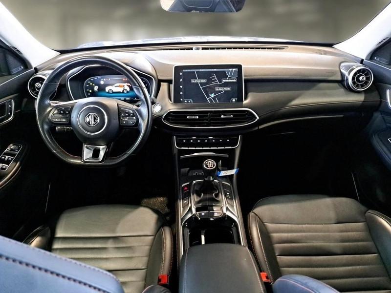 MG HS 1.5T MT 2WD LUXURY