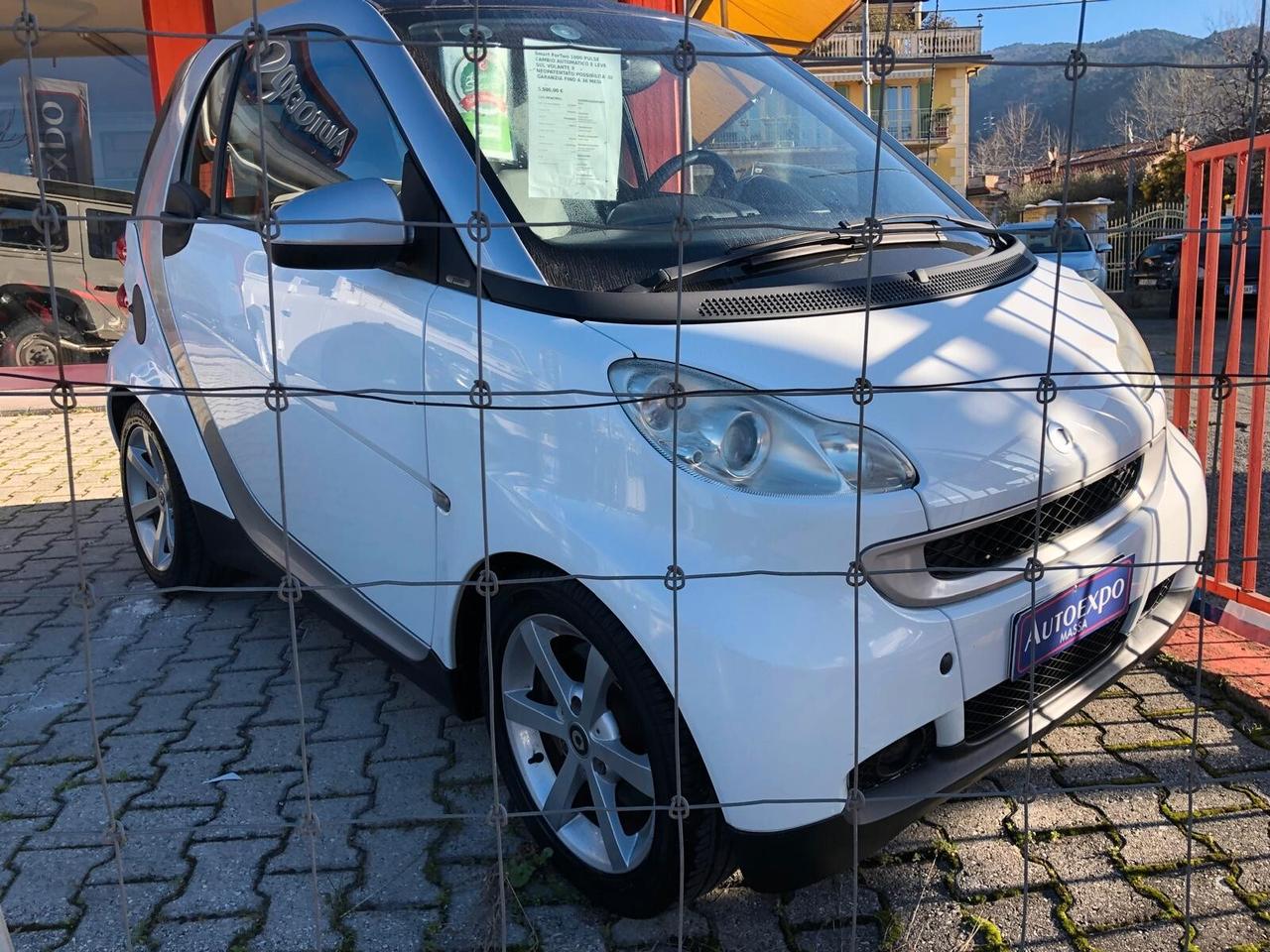 Smart ForTwo 1000 PULSE INTERNO IN PELLE CAMBIO AUTOMATICO E LEVE SUL VOLANTE X NEOPATENTATO POSSIBILITA' DI GARANZIA FINO A 36 MESI