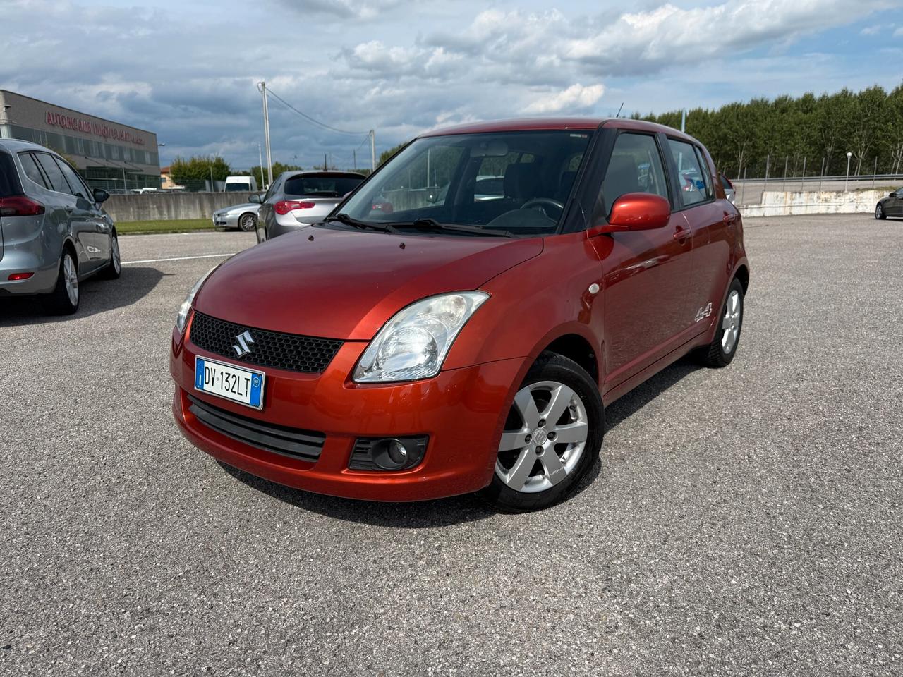 Suzuki Swift 1.3 Benz/Gpl 4x4 5p.