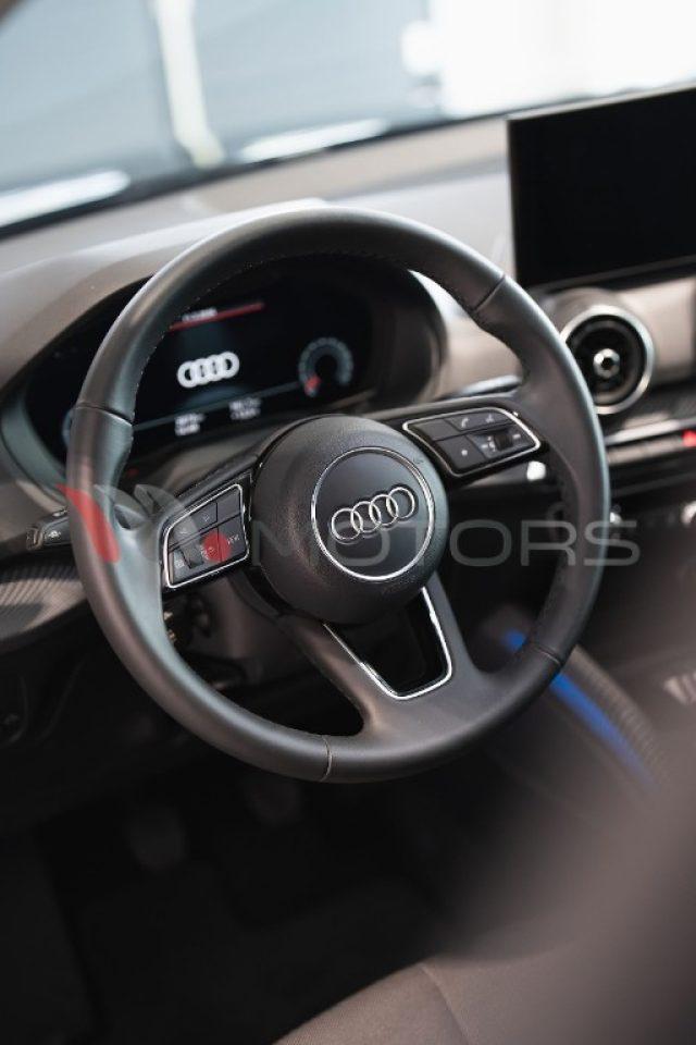 AUDI Q2 30 TDI Identity Black