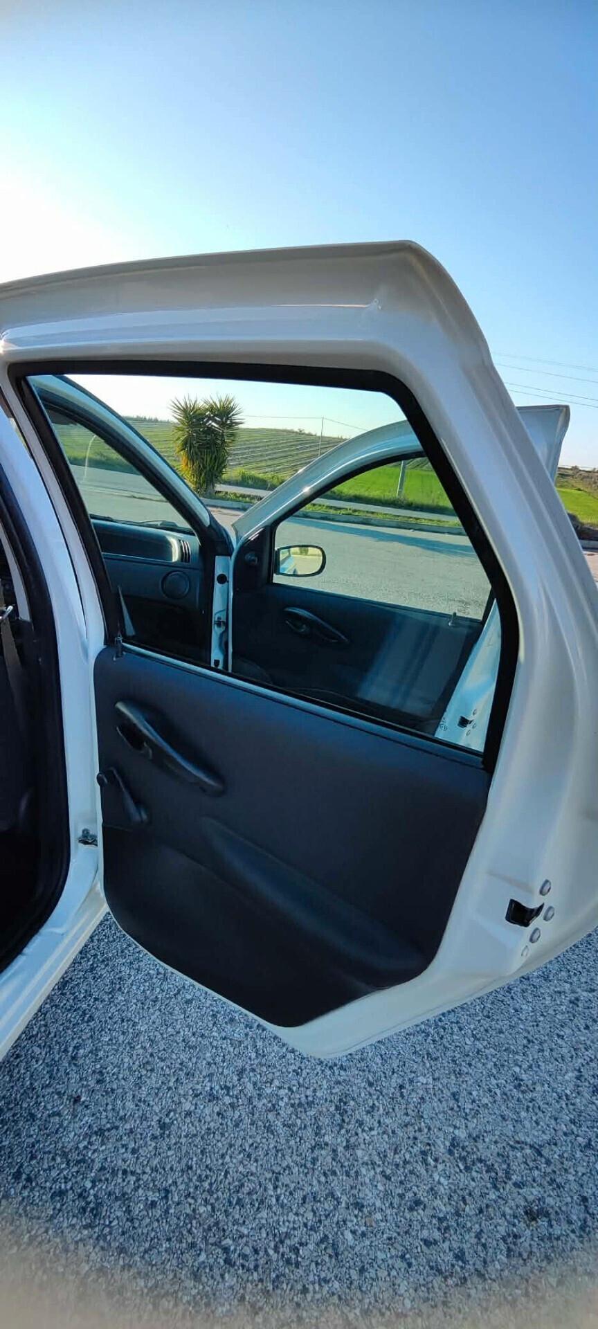 Fiat Punto Classic 1.2 5 porte Natural Power Active