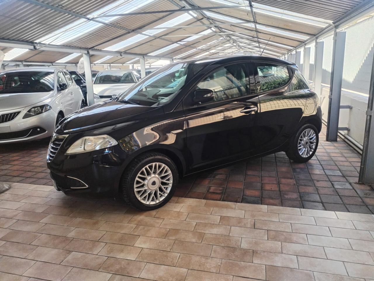 Lancia Ypsilon 1.3 MJT 16V 95 CV 5 porte S&S Platinum