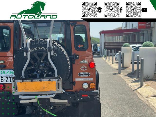 LAND ROVER Defender 110 2.4 TD4 Station Wagon SE