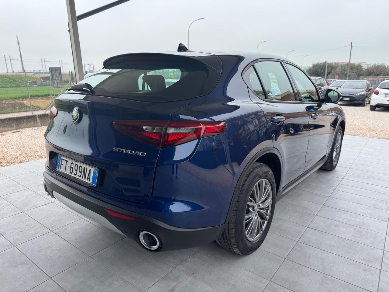 Alfa Romeo Stelvio 2.2 Turbodiesel 210 CV AT8 Q4 Executive